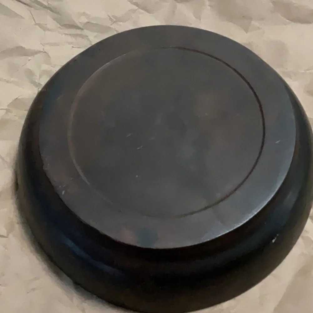 Japanese hand-carved wooden decorative nut cracking bowl etched Mount Fuji